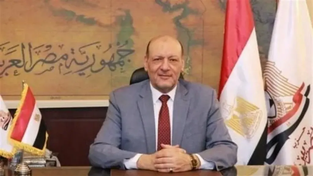 حزب المصريين: توجيهات السيسي تعكس حرص الدولة على حماية مسار الإصلاح الاقتصادي
