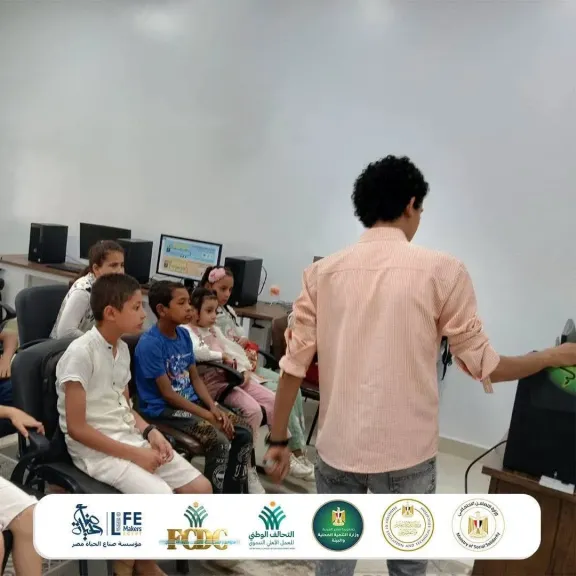 من سوهاج للمستقبل.. تدريب 13 طفلًا على البرمجة والذكاء الاصطناعي والأردوينو