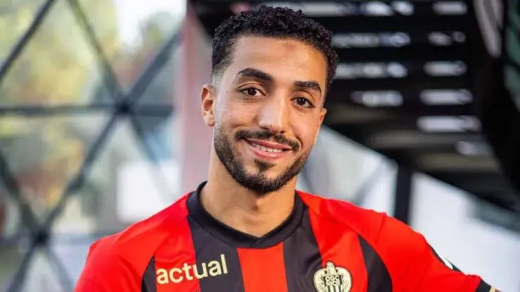 شوبير يكشف موقف محمد عبد المنعم من العودة للأهلي