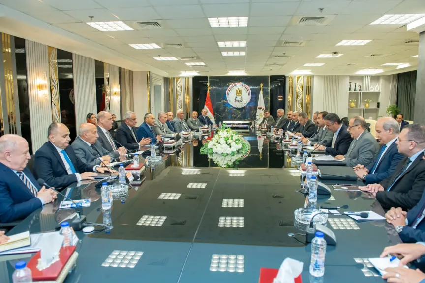 الإنتاج الحربي والتموين ومستقبل مصر يبحثون تطوير منظومة الخبز والصوامع وتعزيز التصنيع المحلي