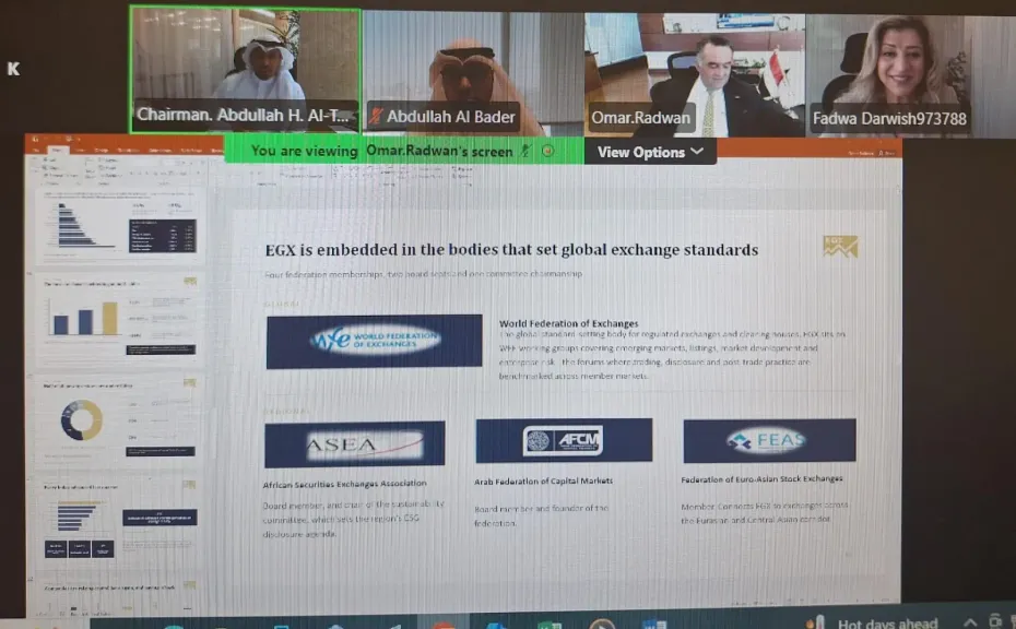 رئيس البورصة المصرية يستعرض أداء السوق وفرص الاستثمار مع اتحاد شركات الاستثمار الكويتي