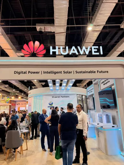 هواوي  تستعرض أحدث حلول الطاقة الرقمية الذكية   “The Solar amp; Storage Live Egypt 2026”