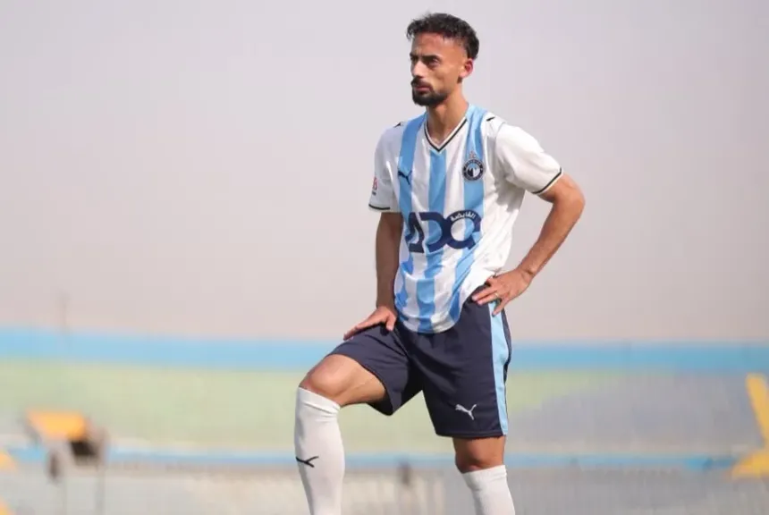 الحريف وصل.. بيراميدز يعلن ضم أحمد عبدالقادر