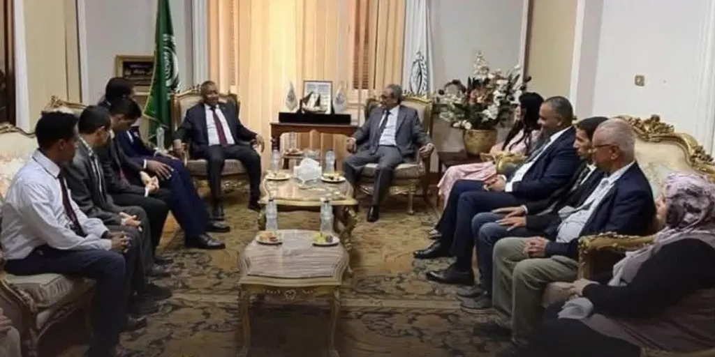 سفير السودان بالقاهرة يبحث مع مجلس الوحدة الاقتصادية العربية سبل تعزيز التعاون والمشاركة في إعادة إعمار السودان