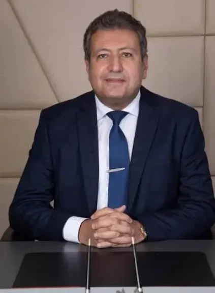 ضوابط «المركزي» تربك المطورين.. طارق شكري: 90% من الشركات قد تعجز عن التوريق
