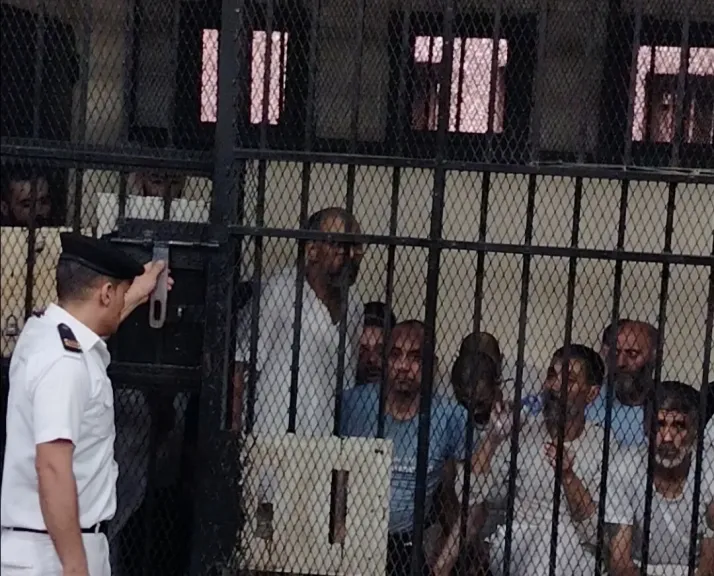 تأجيل محاكمة محمد طاهر صاحب «بيت فاطم» لاتهامه بهتك عرض 4 فتيات