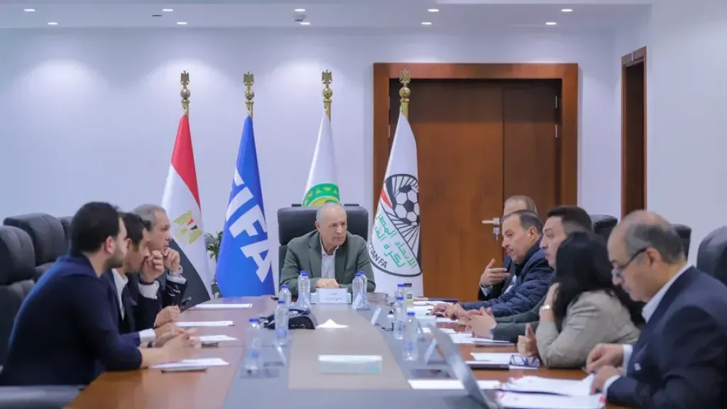 مجلس الإدارة يعتمد برنامج إعداد منتخب الصالات