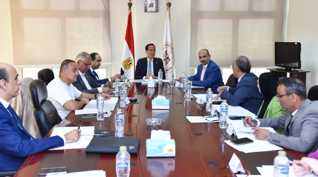 رئيس هيئة الاستثمار يترأس اجتماع مجلس إدارة المنطقة الحرة العامة بمدينة الإنتاج الإعلامي في جلسته الخامسة والتسعين