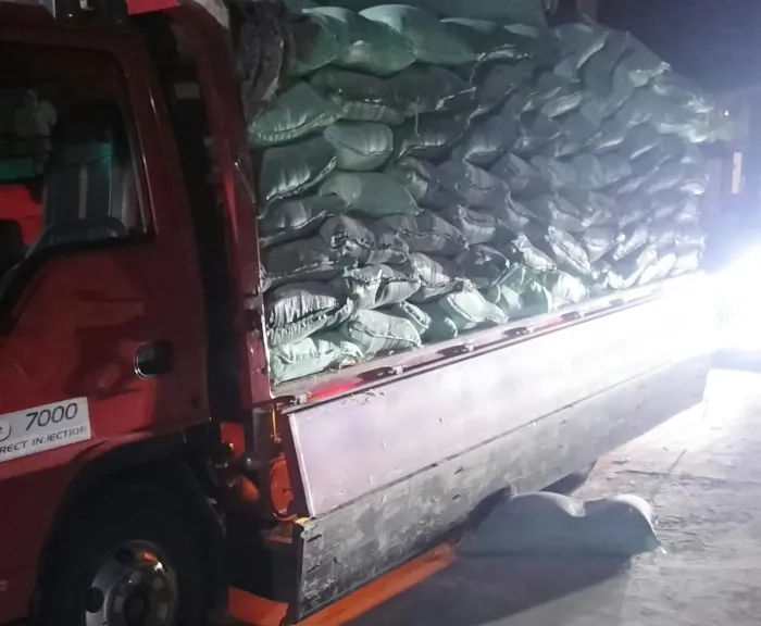ضبط سيارة محملة بـ9.5 طن دقيق مدعم قبل طرحها بالسوق السوداء فى البحيرة