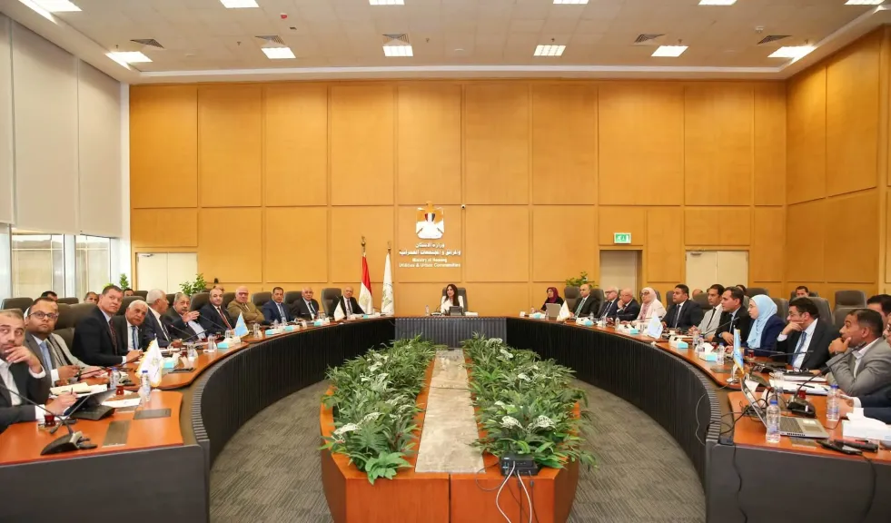 وزيرة الإسكان تتابع موقف منظومة مياه الشرب والصرف الصحي بمحافظة القاهرة ومدينة القاهرة الجديدة