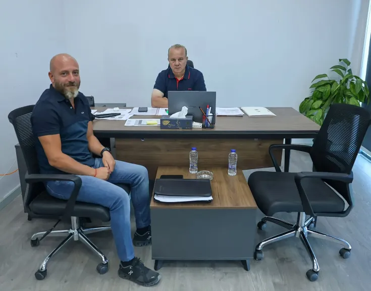 شوقي غريب يجتمع مع وائل رياض لمناقشة خطة إعداد منتخب الشباب لتصفيات أمم إفريقيا