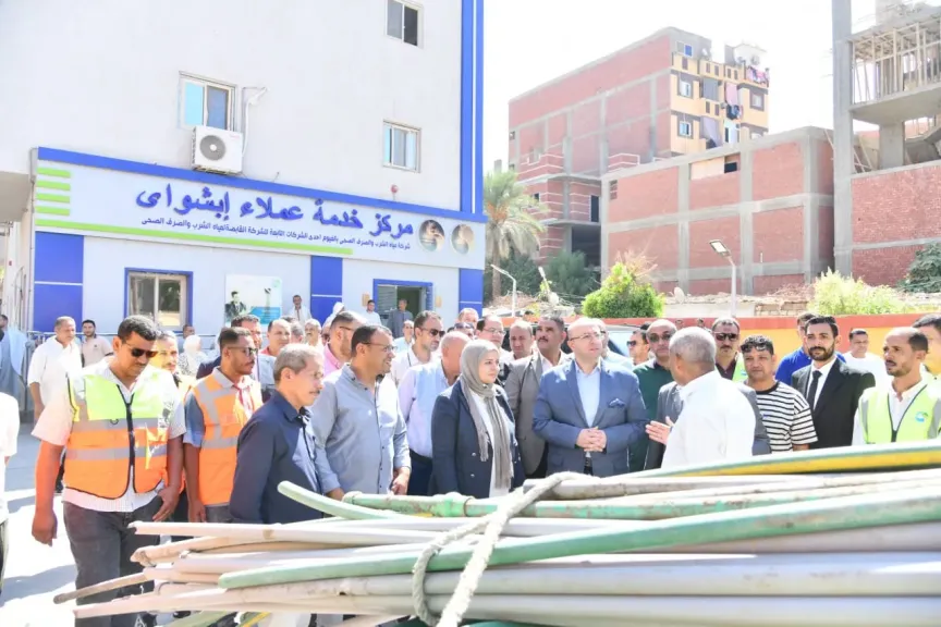 محافظ الفيوم: إجراءات قانونية حيال المتعدين على خطوط مياه الشرب وإحالتهم للنيابة العامة
