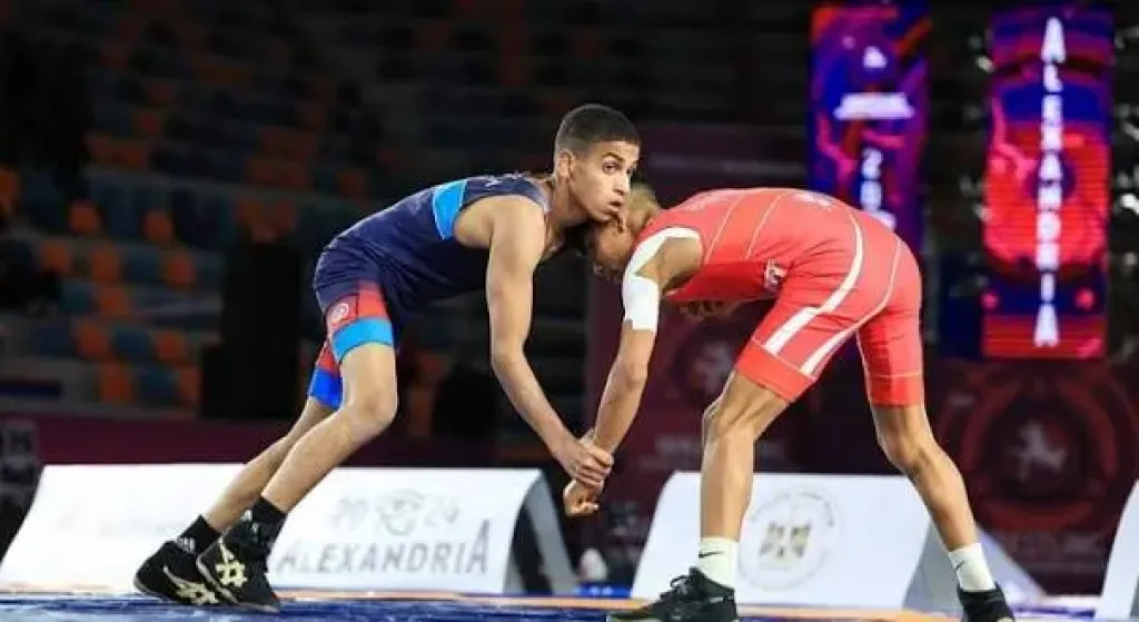 القصة الكاملة لواقعة زياد حجاج لاعب منتخب مصر للمصارعة في سلوفاكيا