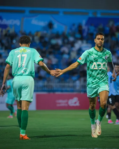 طاقم حكام جزائري لمباراة جورماهيا وبيراميدز