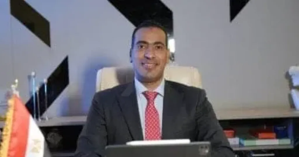  النائب محمود حسين طاهر