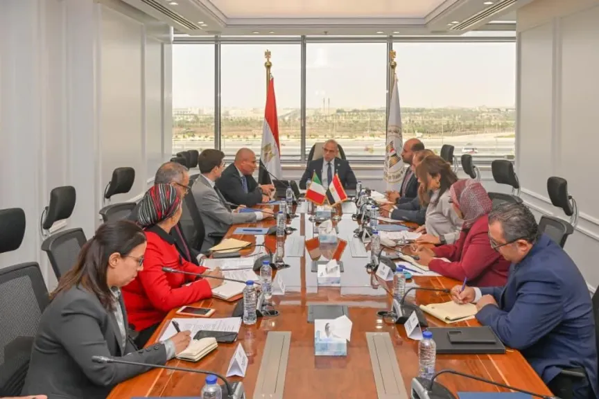 وزير الاستثمار  يبحث مع السفير الإيطالي بالقاهرة زيادة الاستثمارات وتعزيز التعاون الاقتصادي
