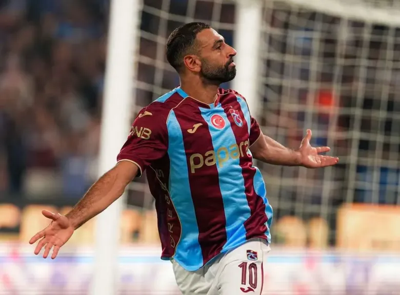محمد صلاح يقود هجوم طرابزون أمام فرينكفاروزي المجري في الدوري الأوروبي