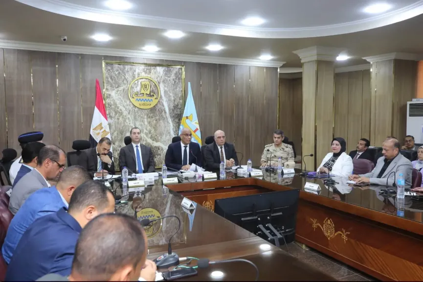 محافظ كفرالشيخ: تسهيلات غير مسبوقة للجادين وإزالة معوقات التقنين وتبسيط الإجراءات تيسيرًا على المواطنين