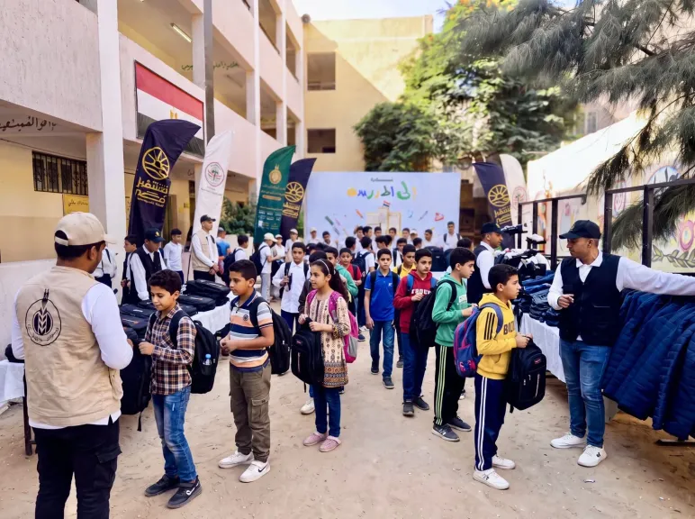 تنفيذًا لتوجيهات الرئيس السيسي ...«مستقبل مصر» و«بيت الذكاة» يطلقان المرحلة الثانية من مبادرة «إلى المدرسة» تستهدف مليون حقيبة ومستلزمات دراسية
