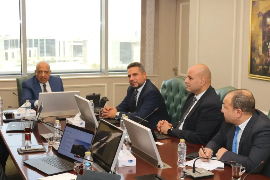 وزير الكهرباء  يبحث مع شركة «هيكا داتا» وتحالفا أمريكياً متطلبات التغذية الكهربائية لإقامة مشروع مراكز البيانات  “Data Center”