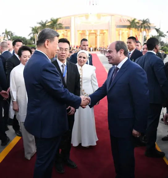 صدى إعلامي عالمي لزيارة الرئيس الصيني للقاهرة.. شراكة استراتيجية ورؤية جديدة لأمن الشرق الأوسط
