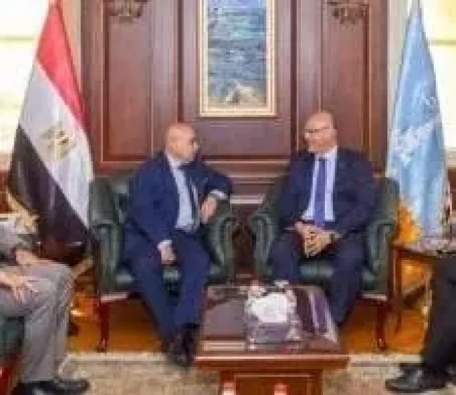 محافظ الإسكندرية يستقبل رئيس نادي القضاة.. ودعم كامل لتطوير النادي البحري