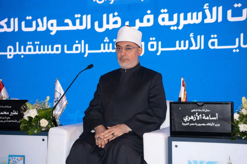مفتي الجمهوريةِ: مخاطر ”الدارك ويب” تهدد الفطرة الإنسانية والاستقرار الأسري وتستدعي وعيًا مجتمعيّا حاسمًا