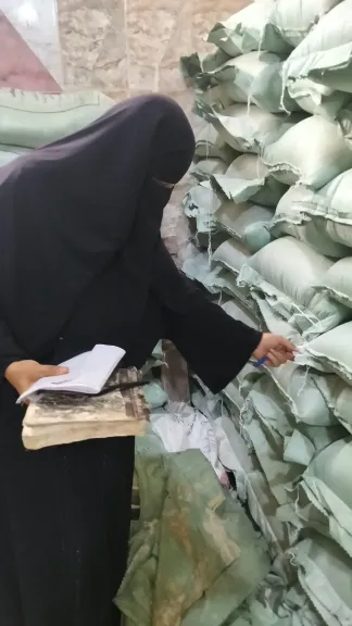 ضبط 37 ألف عبوة عصائر وتونة وجبن و88 مخالفة تموينية بالإسماعيلية