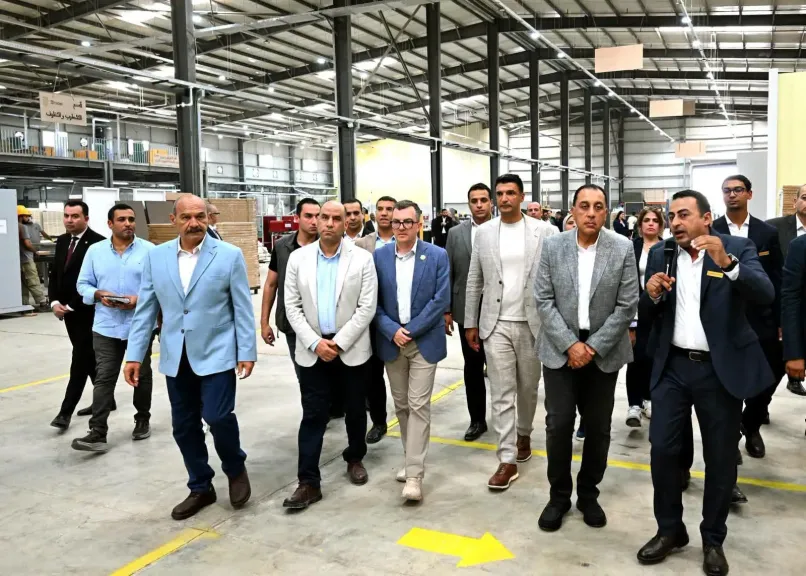 مدبولي يفتتح مصنع «ديزايني دورز» باستثمارات 12 مليون دولار