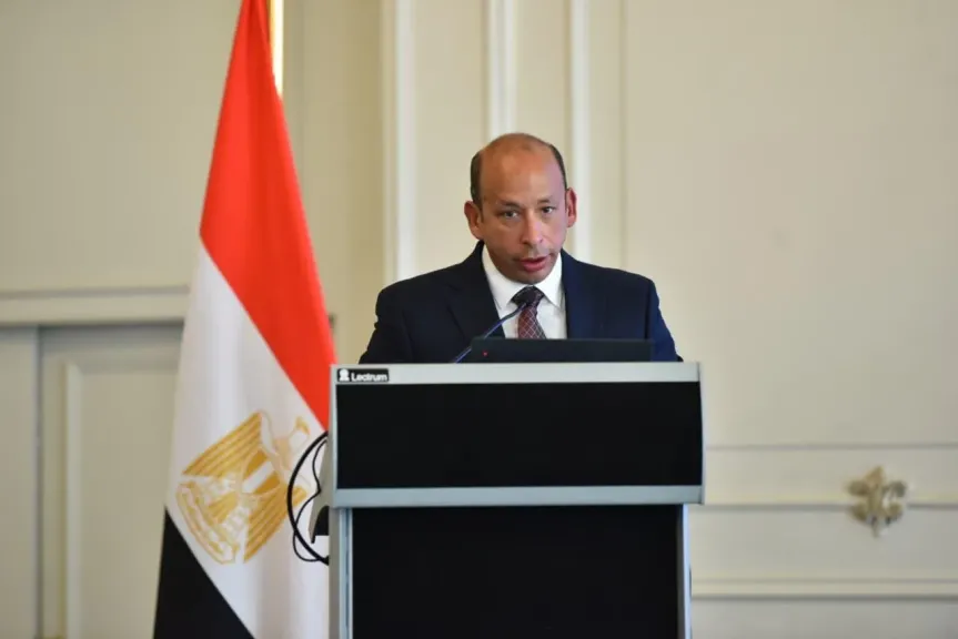 حسام صلاح: توحيد جهود قطاعات الدولة لتطوير المنظومة الصحية ورفع جودة الرعاية.. و9 محاور رئيسية لقياس الأداء