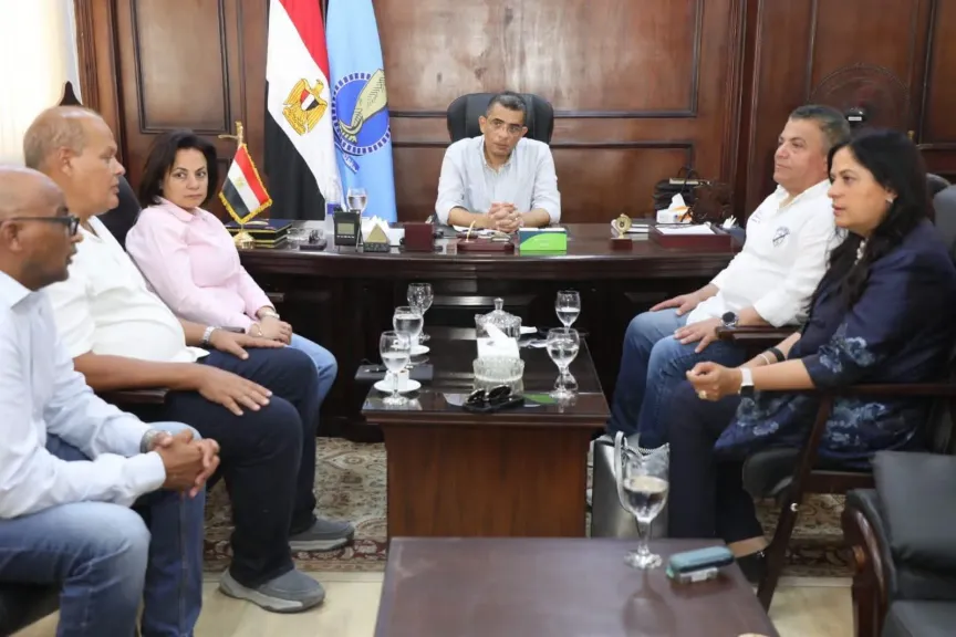 محافظ البحر الأحمر يبحث مع المدير التنفيذي لـ«منجم السكري» إنشاء مستشفى متكامل وحل مشكلات الطرق والمرافق بالمنجم