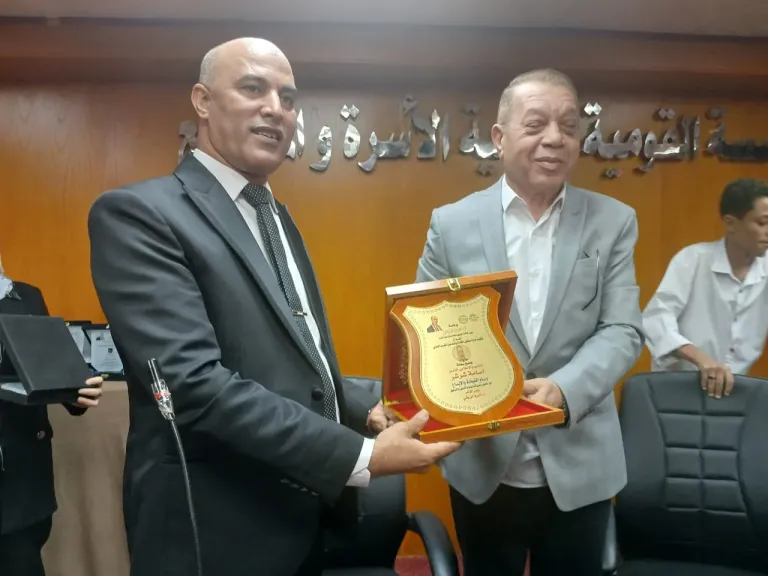 النائب أسامة شرشر ضيف ملتقي القادة والمبدعين العرب الدولي يحذرمن فكرة صراع الاجيال ويصفها بالخديعة الكبري