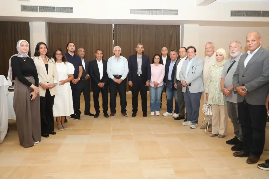 مستثمرو مرسى علم يثمنون جهود المحافظ في دفع عجلة التنمية ودعم الاستثمار السياحي