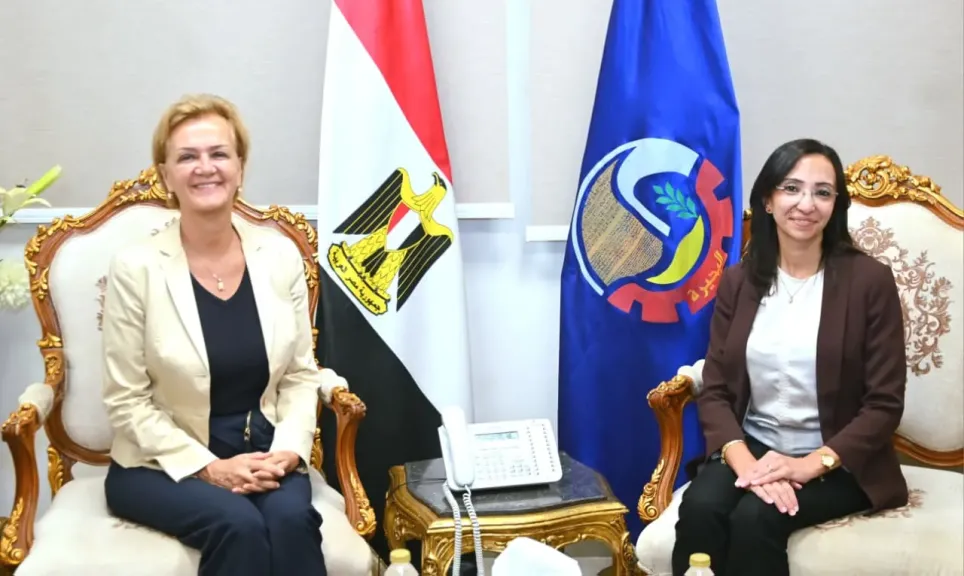 محافظ البحيرة تستقبل سفيرة الاتحاد الأوروبي لبحث التعاون المشترك وتفقد عدد من المشروعات التنموية