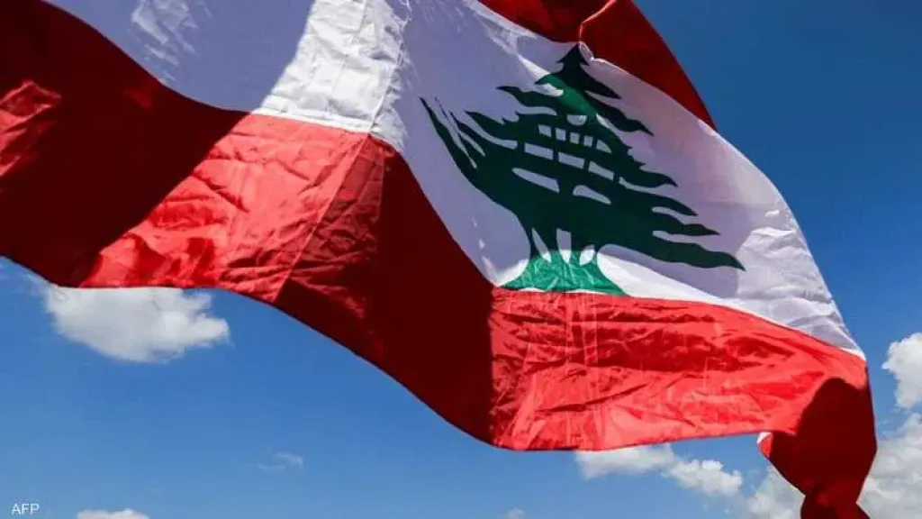 إذاعة فرنسية: اتساع حدة الانتقادات لـ ”حزب الله” وسط اتهامات بإنهاك سيادة لبنان