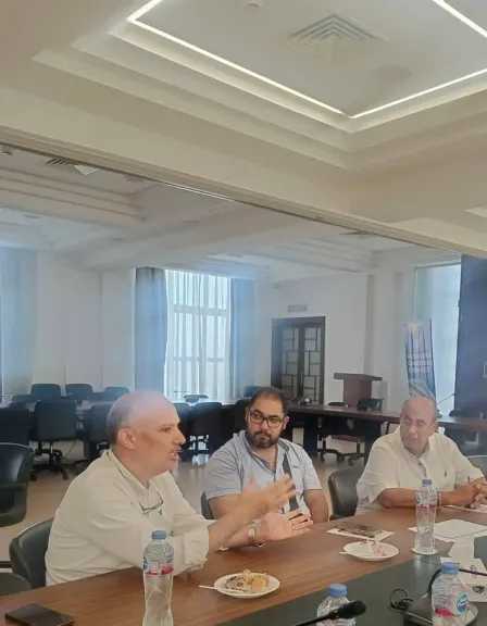 لجنة المصورين بغرفة الإسكندرية تبحث تحديات القطاع وتراخيص النشاط
