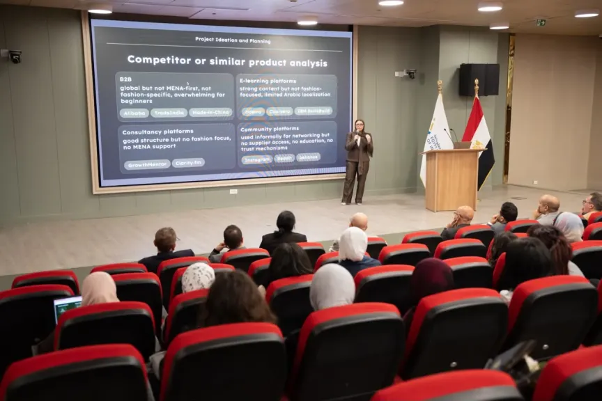 بمنصة للـ B2B وتطبيقات إدارية.. طلاب ”مصر للمعلوماتية” يقتحمون سوق التكنولوجيا