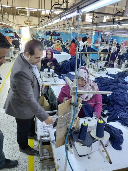 عمل ببني سويف تواصل حملاتها التفتيشية على المنشآت لمتابعة الالتزام بقانون العمل