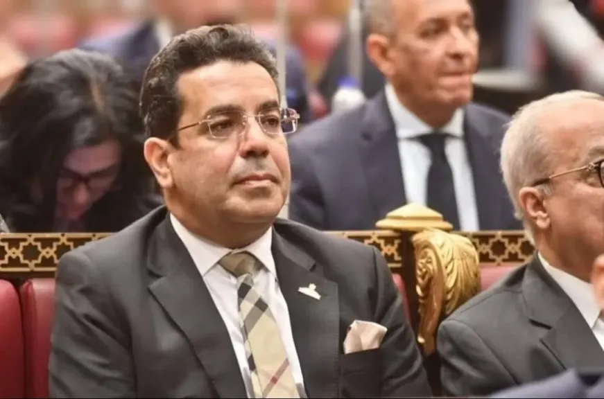 رئيس حزب الوعي لوزير الصحة: كيف نطبق التأمين الصحي الشامل في ظل هجرة الأطباء ونقص الكوادر؟