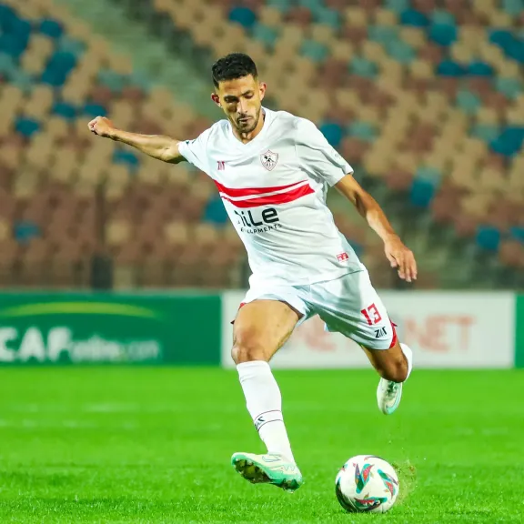عبدالناصر زيدان يكشف تفاصيل اتفاق حسين لبيب مع أحمد فتوح لتجديد عقده مع الزمالك