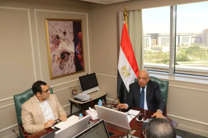 وزير الكهرباء يتابع مع «نكسوس انالاتيكا» خطة تحرير سوق الكهرباء تدريجيًا