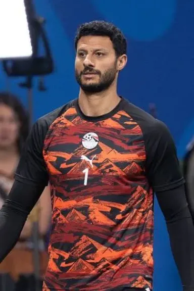 استبعاد محمد الشناوي من معسكر منتخب مصر بسبب الإصابة