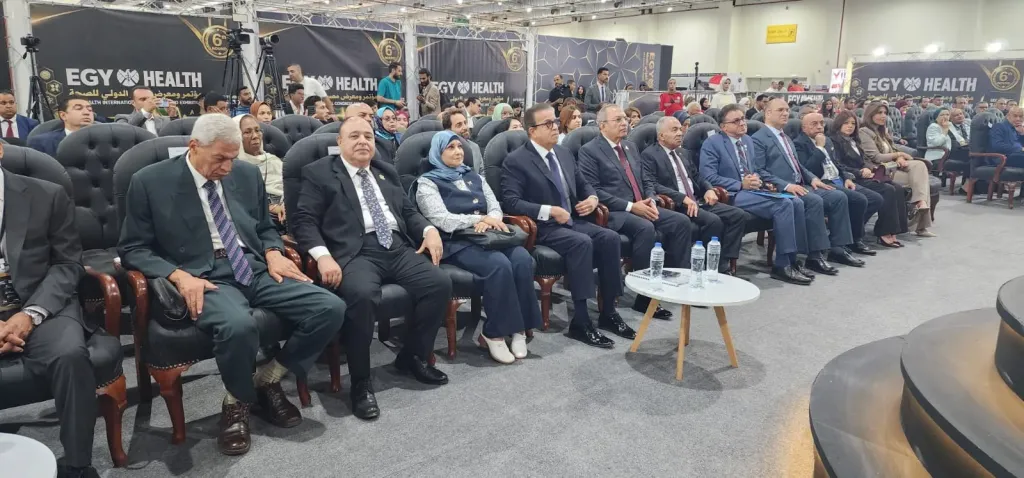 كوثر محمود: مشاركة التمريض في المحافل والمؤتمرات الصحية الكبرى يعكس المكانة التي أصبحت تحظى بها المهنة