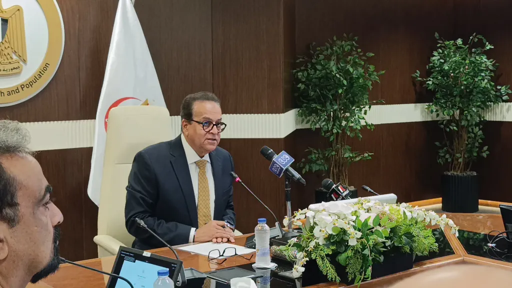 اليوم.. وزير الصحة يشهد مؤتمرًا لاستعراض جهود توفير العلاجات الحديثة وتوطين صناعة الأدوية المتخصصة