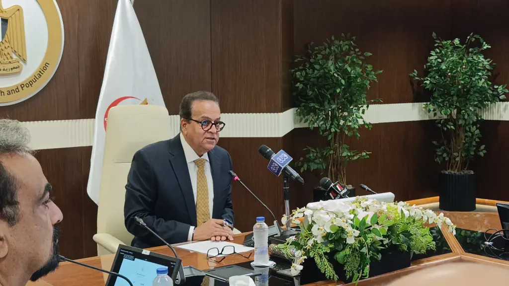 اليوم.. وزير الصحة يشهد مؤتمرًا لاستعراض جهود توفير العلاجات الحديثة وتوطين صناعة الأدوية المتخصصة