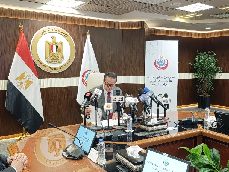 خالد عبدالغفار: الدواء المحلي لا يعني الاستغناء عن المستورد.. والمنافسة في النهاية لصالح المريض