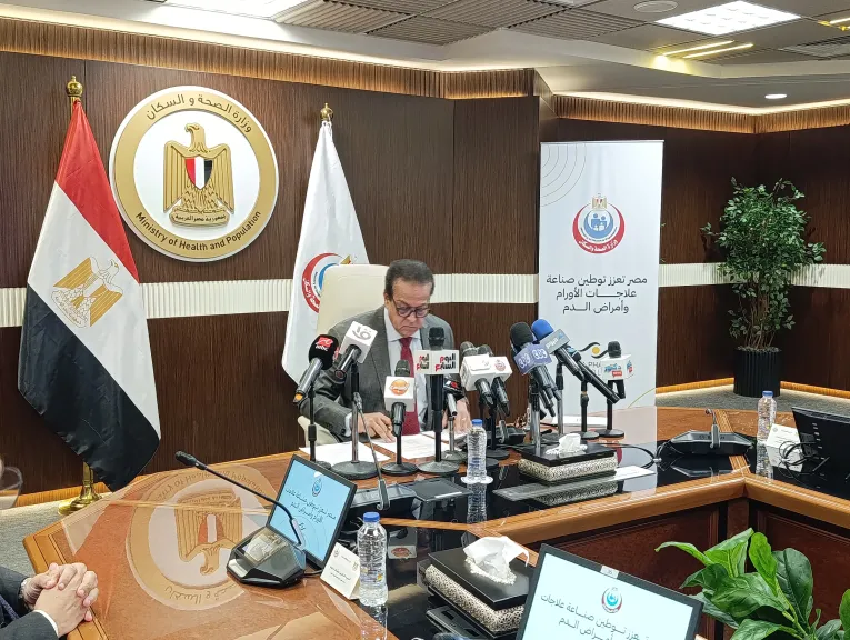 عبدالغفار: نوجه توطين صناعة الدواء نحو المستحضرات الأعلى استيرادًا واستهلاكًا.. و13 مليار جنيه سنويًا لعلاج مرضى الأورام