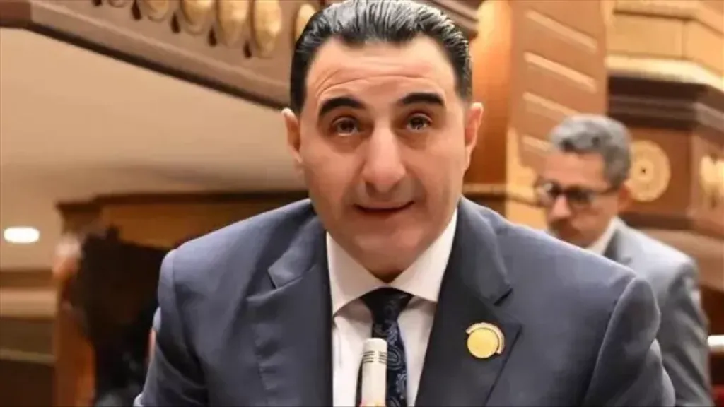  الدكتور السعيد غنيم