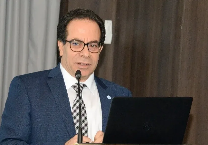 الدكتور سعيد البطوطى 