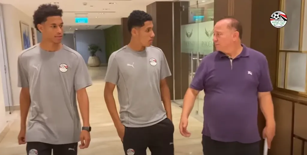 شوقي غريب لثنائي سانتوس وأيندهوفن: الاجتهاد طريقكما للانضمام إلى منتخب مصر الأول